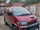 Mitsubishi Delica 1996 годаүшін4 000 000 тг. в Усть-Каменогорск – фото 4
