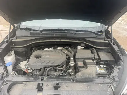 Hyundai Santa Fe 2017 года за 8 000 000 тг. в Актобе – фото 13