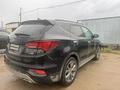 Hyundai Santa Fe 2017 года за 8 000 000 тг. в Актобе – фото 3