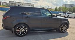 Land Rover Range Rover Sport 2018 года за 17 700 000 тг. в Алматы – фото 2