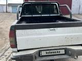 Nissan Navara 2000 года за 3 500 000 тг. в Караганда – фото 2