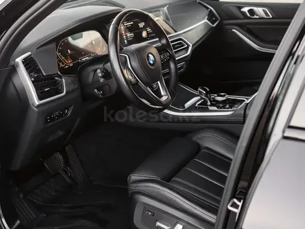 BMW X5 2020 года за 45 000 000 тг. в Астана – фото 15