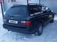 Volkswagen Passat 1993 годаүшін2 200 000 тг. в Уральск