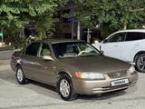 Toyota Camry 1999 годаүшін2 550 000 тг. в Шымкент