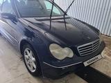 Mercedes-Benz C 240 2000 года за 2 300 000 тг. в Актау – фото 3