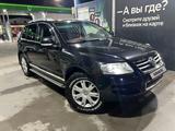 Volkswagen Touareg 2006 года за 5 000 000 тг. в Астана – фото 5