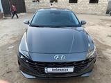 Hyundai Elantra 2023 года за 11 200 000 тг. в Айтеке би