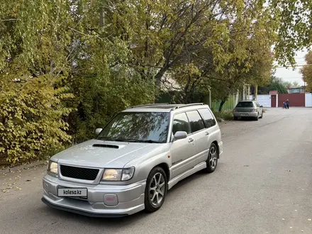 Subaru Forester 1998 года за 3 500 000 тг. в Алматы – фото 2