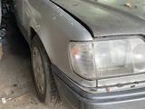 Mercedes-Benz E 230 1992 годаүшін900 000 тг. в Усть-Каменогорск – фото 3