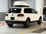 Volkswagen Touareg 2007 года за 6 790 000 тг. в Алматы – фото 4
