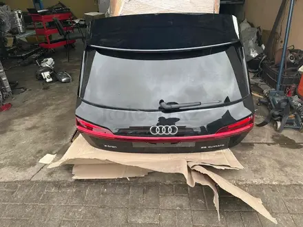 AUDI e-tron 2018 Крышка багажника за 100 000 тг. в Алматы