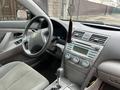 Toyota Camry 2008 года за 5 100 000 тг. в Актобе – фото 23