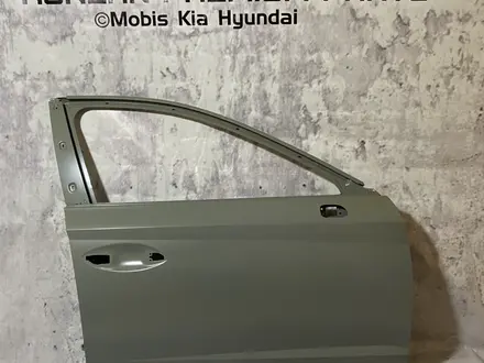 Передняя правая дверь Hyundai Sonata за 1 000 тг. в Шымкент