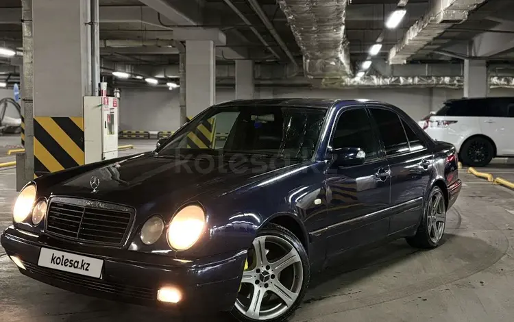 Mercedes-Benz E 55 AMG 1997 годаүшін2 950 000 тг. в Алматы