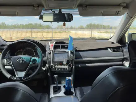 Toyota Camry 2014 года за 7 800 000 тг. в Бейнеу – фото 6