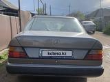 Mercedes-Benz E 230 1991 года за 2 000 000 тг. в Алматы – фото 3