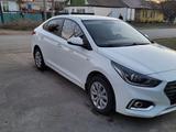 Hyundai Accent 2019 года за 6 800 000 тг. в Актобе – фото 2