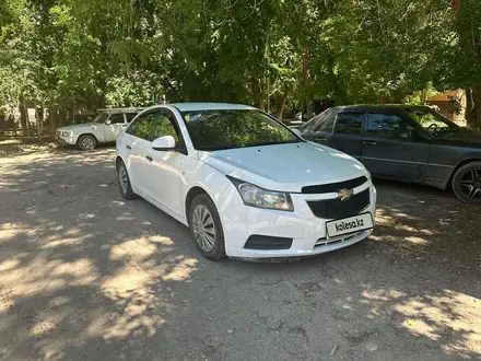 Chevrolet Cruze 2012 года за 4 000 000 тг. в Тараз – фото 2