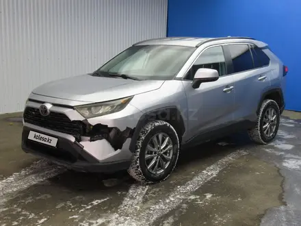 Toyota RAV4 2021 годаүшін9 778 500 тг. в Актобе – фото 3