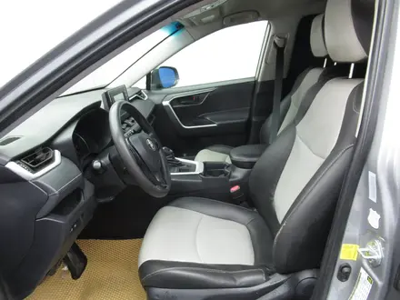 Toyota RAV4 2021 годаүшін9 778 500 тг. в Актобе – фото 7