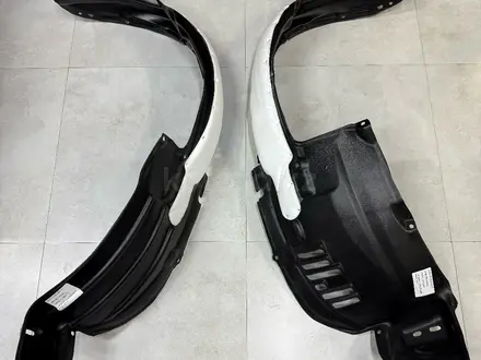 Подкрыльники на Toyota Land Cruiser Prado 120 за 13 000 тг. в Алматы – фото 3