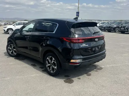 Kia Sportage 2019 года за 7 200 000 тг. в Атырау – фото 4