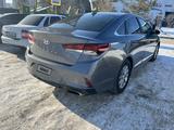 Hyundai Sonata 2018 годаүшін6 300 000 тг. в Астана – фото 3