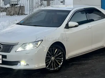 Toyota Camry 2014 года за 8 700 000 тг. в Шымкент