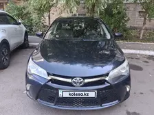 Toyota Camry, 2016