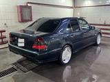 Mercedes-Benz C 200 1998 года за 3 000 000 тг. в Алматы