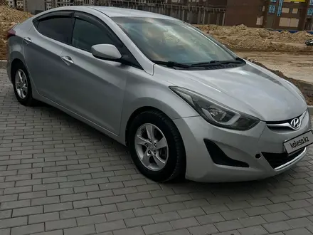 Hyundai Elantra 2014 года за 6 000 000 тг. в Актау – фото 2