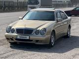 Mercedes-Benz E 220 2002 года за 3 000 000 тг. в Шымкент