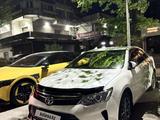 Toyota Camry 2016 года за 13 500 000 тг. в Алматы – фото 2