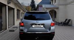 Toyota Highlander 2012 годаүшін12 200 000 тг. в Алматы – фото 4