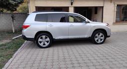 Toyota Highlander 2012 годаүшін12 200 000 тг. в Алматы – фото 2