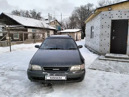 Toyota Caldina 1993 года за 1 500 000 тг. в Семей