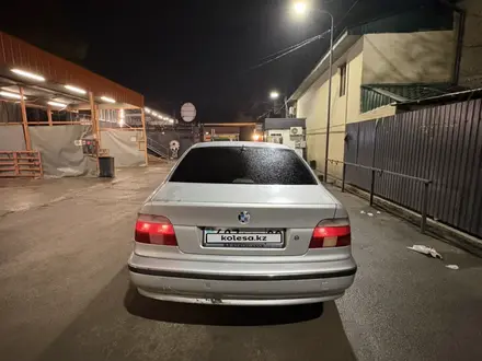 BMW 528 1998 года за 2 800 000 тг. в Алматы – фото 4
