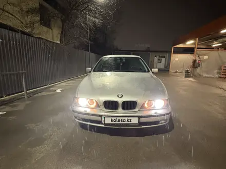 BMW 528 1998 года за 2 800 000 тг. в Алматы – фото 7