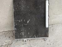 Радиатор кондиционера на мерседес ml w164. за 40 000 тг. в Шымкент