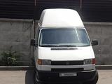 Volkswagen  Transporter 1996 годаүшін2 500 000 тг. в Талдыкорган