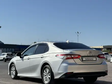 Toyota Camry 2018 года за 12 200 000 тг. в Шымкент – фото 7