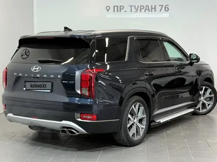 Hyundai Palisade Calligraphy 7 2021 года за 21 000 000 тг. в Астана – фото 19