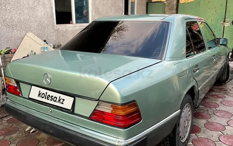 Mercedes-Benz E 280 1992 годаүшін1 800 000 тг. в Алматы