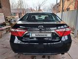 Toyota Camry 2017 года за 10 800 000 тг. в Алматы – фото 4