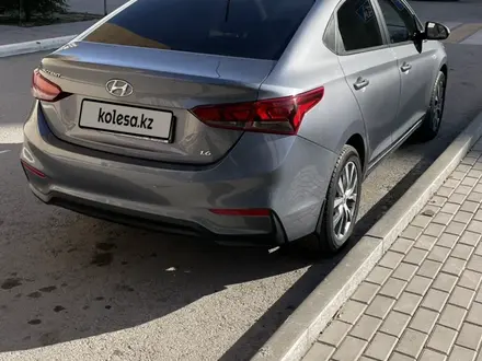 Hyundai Accent 2019 года за 7 277 777 тг. в Караганда – фото 3