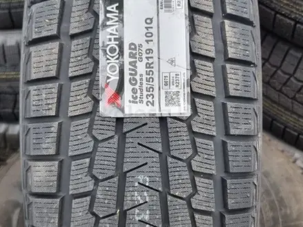 235/55R19 Yokohama G075 за 85 000 тг. в Алматы