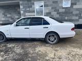 Mercedes-Benz E 290 1998 годаfor1 500 000 тг. в Усть-Каменогорск