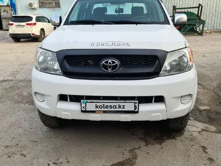 Toyota Hilux 2009 года за 11 700 000 тг. в Алматы