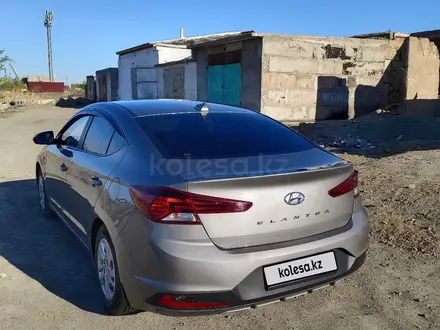 Hyundai Elantra 2020 года за 7 450 000 тг. в Сатпаев – фото 8