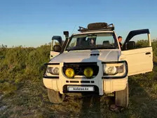 Mitsubishi Pajero, 1995
